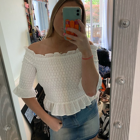 White American Eagle Blouse - Picture 3 of 3